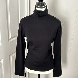 COPY - Chanel uniform turtleneck Large
